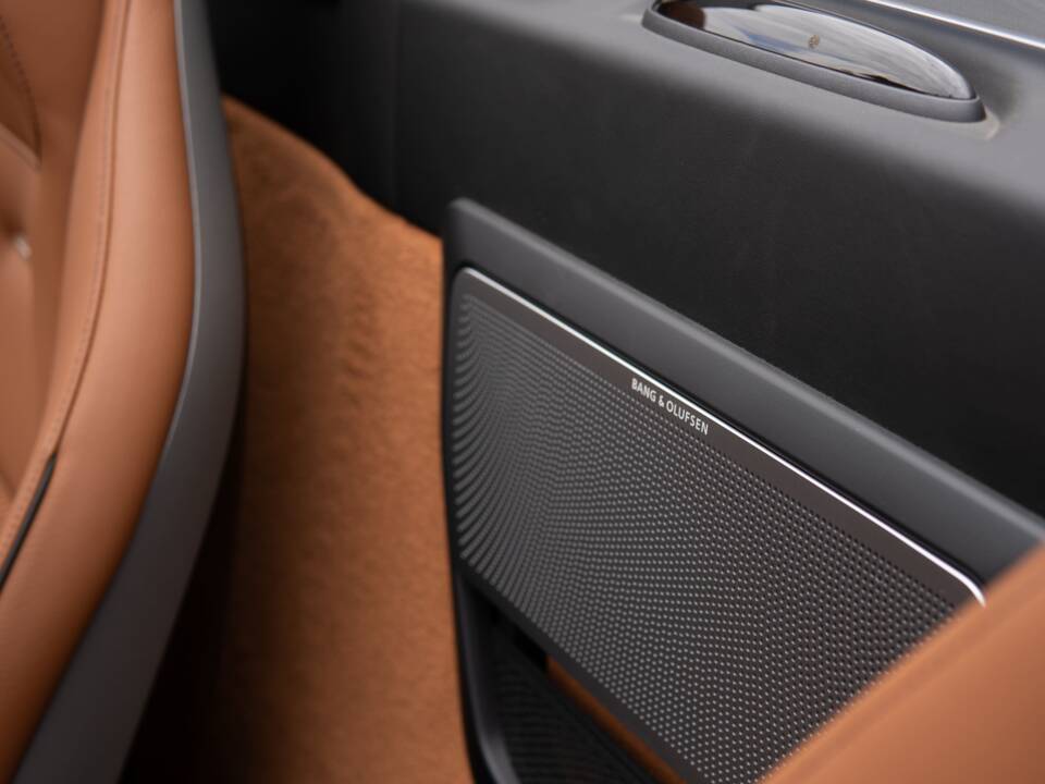 Image 35/45 of Mercedes-Benz SLS AMG Roadster (2012)