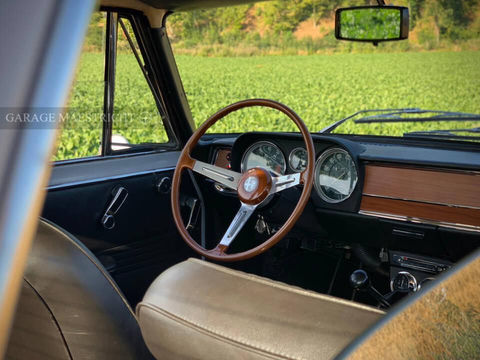 Immagine 80/100 di Alfa Romeo Giulia Super 1.6 (1972)