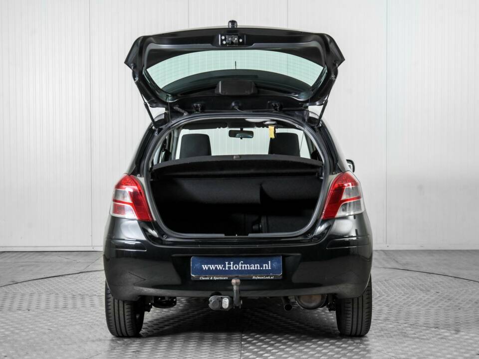 Bild 40/50 von Toyota Yaris 1.33 VVT-i (2011)