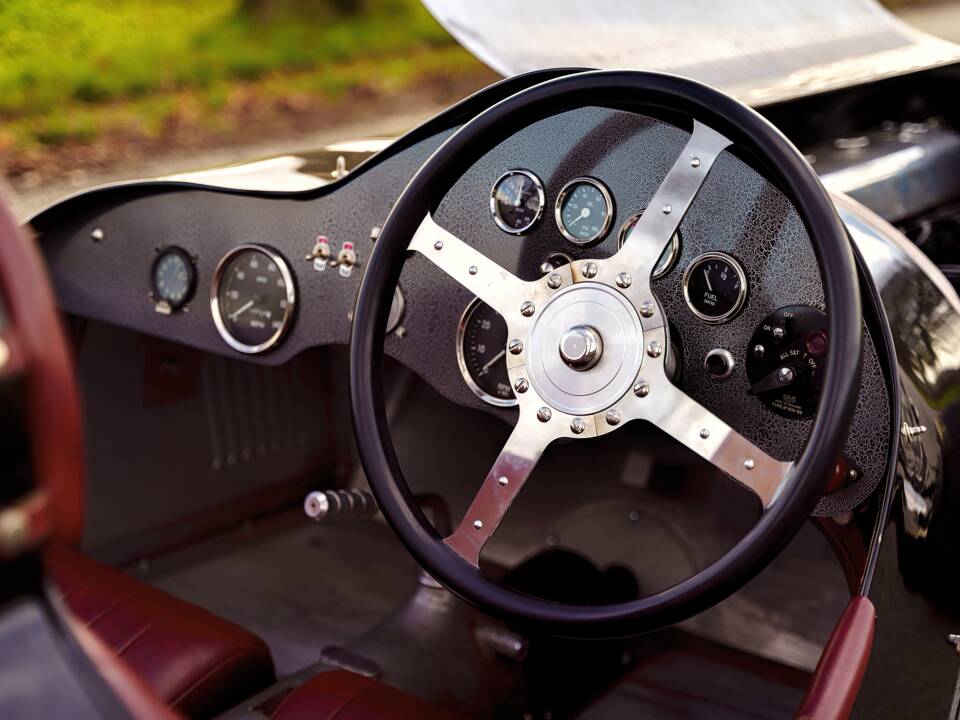 Image 6/27 of Alvis Silver Eagle Sports Tourer (1934)