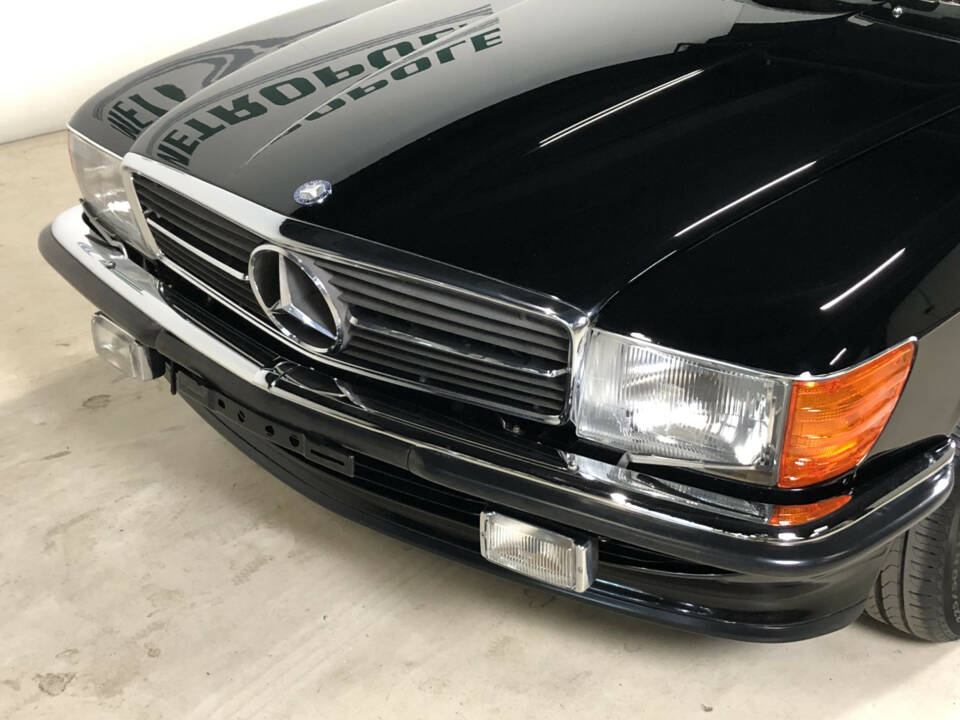 Imagen 10/31 de Mercedes-Benz 560 SL (1986)