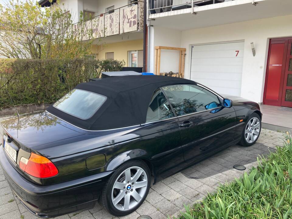 Immagine 6/7 di BMW 323Ci (2000)
