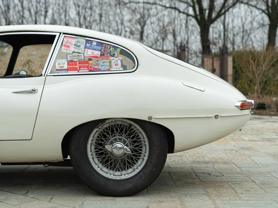 Imagen 34/50 de Jaguar E-Type 3.8 (1964)