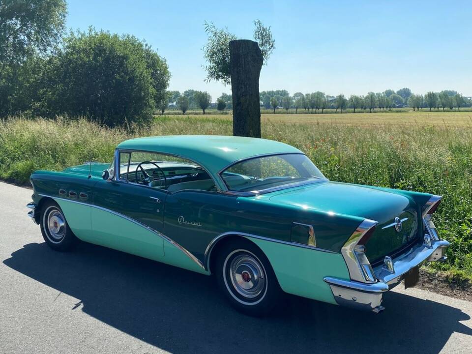 Afbeelding 8/8 van Buick Special Riviera Coupé (1956)