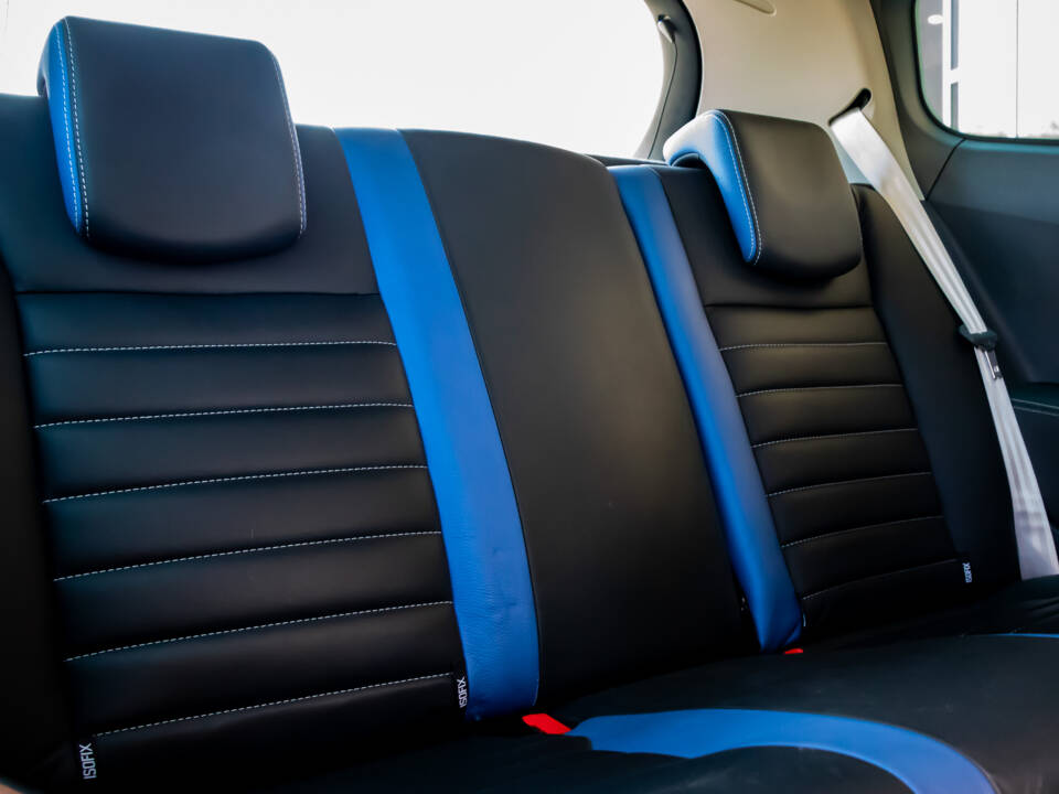 Image 25/40 of Renault Clio Gordini R.S. (2012)