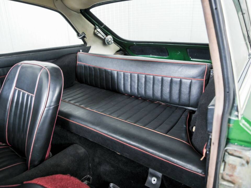 Bild 32/50 von MG MGB GT (1968)