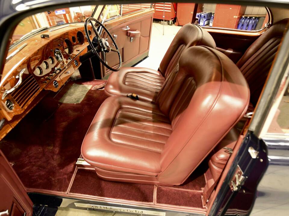 Bild 21/50 von Bentley R-Type Continental (1954)