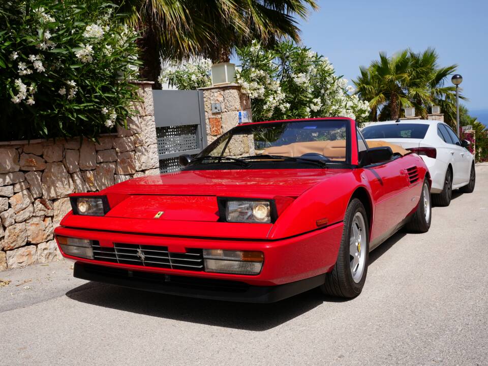 Afbeelding 12/22 van Ferrari Mondial T (1991)