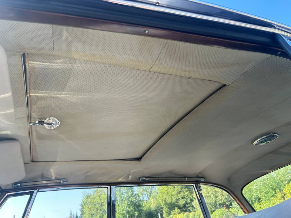 Bild 18/58 von Mercedes-Benz 300 d (1958)