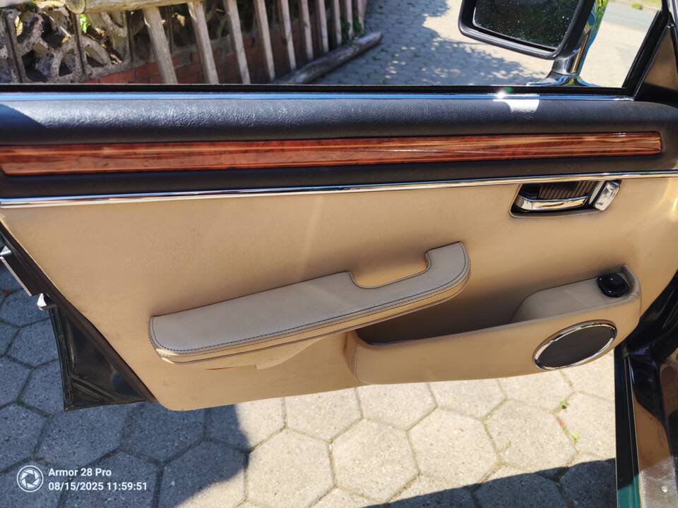 Immagine 3/8 di Jaguar XJ 12 (1992)