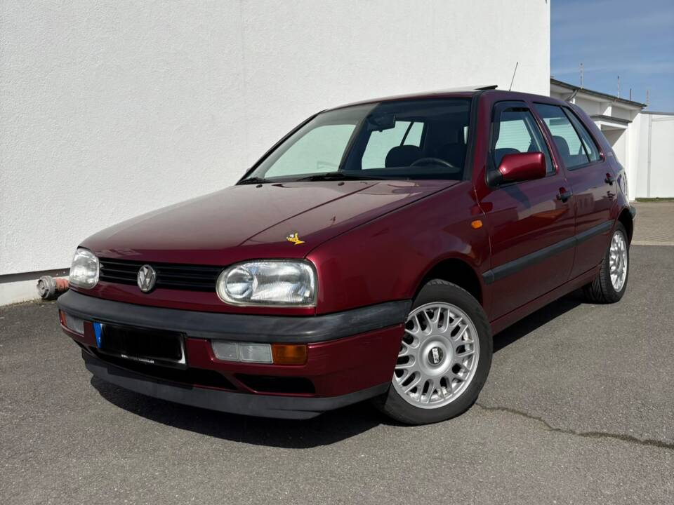 Imagen 1/18 de Volkswagen Golf III 1.6 (1996)