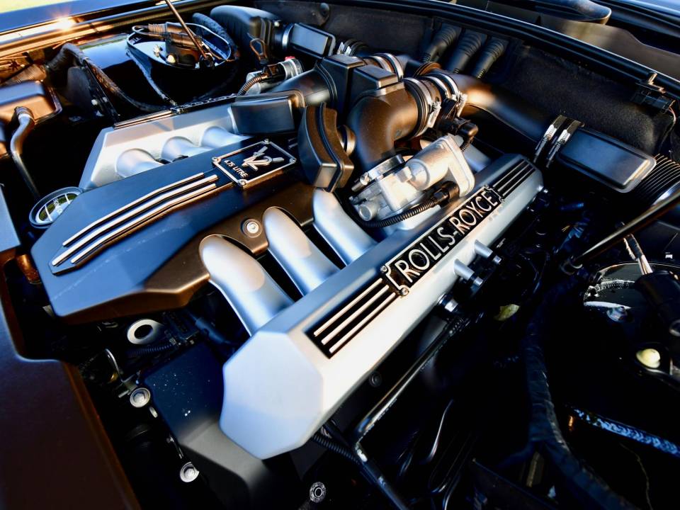 Image 49/50 de Rolls-Royce Phantom VII (2010)