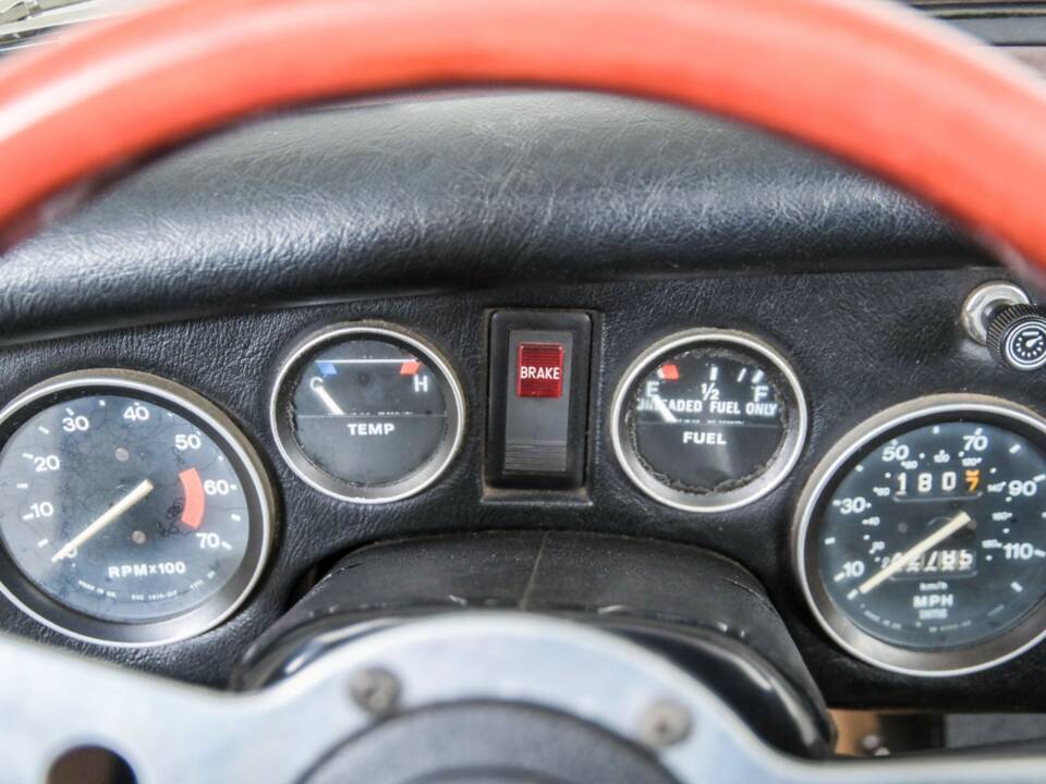 Image 15/50 de MG Midget 1500 (1979)