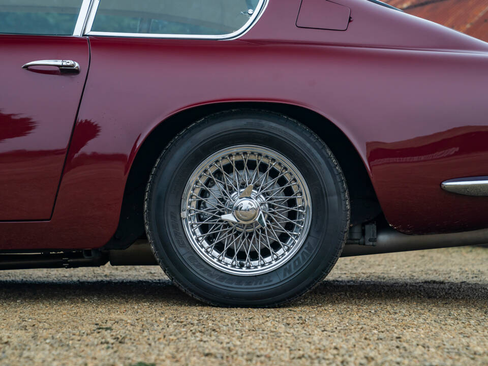 Imagen 29/30 de Aston Martin DB 6 Vantage (1969)