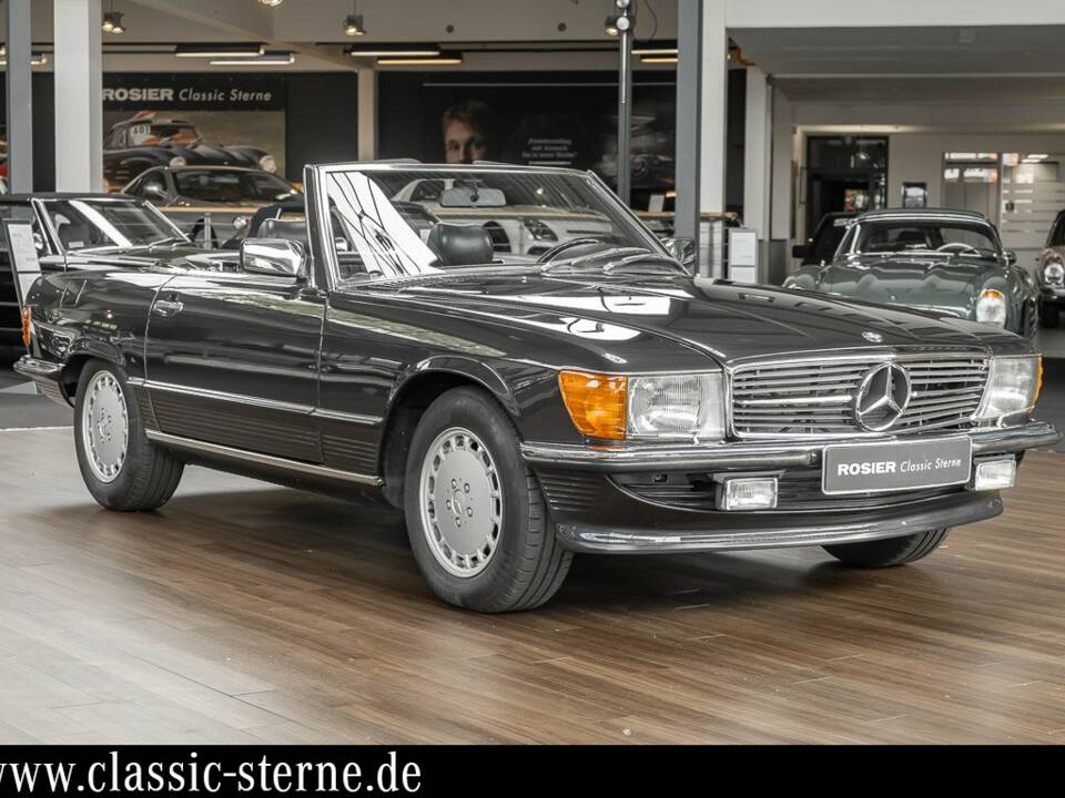 Image 7/15 de Mercedes-Benz 500 SL (1986)