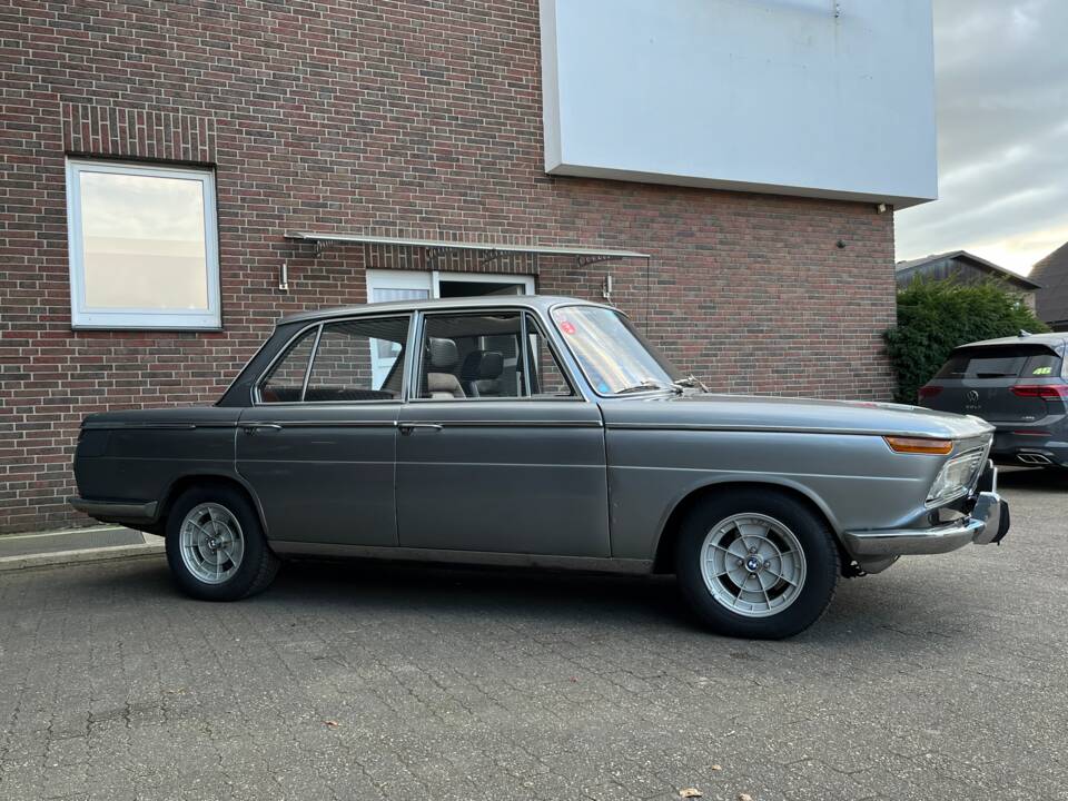 Image 7/26 de BMW 2000 tilux (1967)