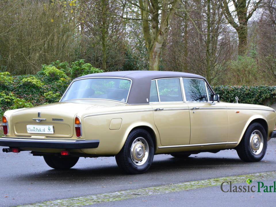 Image 5/50 of Rolls-Royce Silver Shadow II (1978)