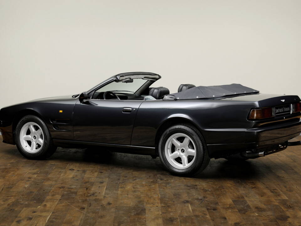 Image 3/15 de Aston Martin Virage Volante (1994)