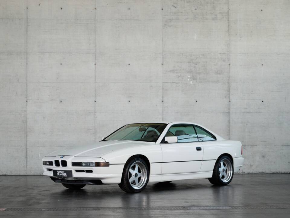 Immagine 1/50 di BMW 850i (1990)
