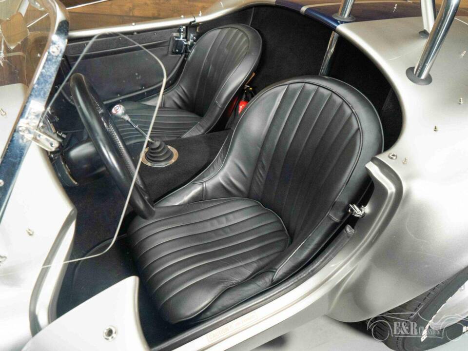 Afbeelding 10/19 van Superformance Cobra 427 (1965)