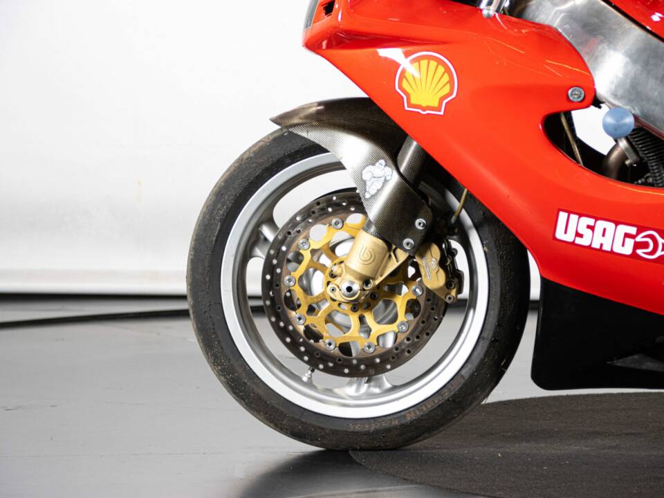 Image 21/50 of Bimota SB6 (1994)