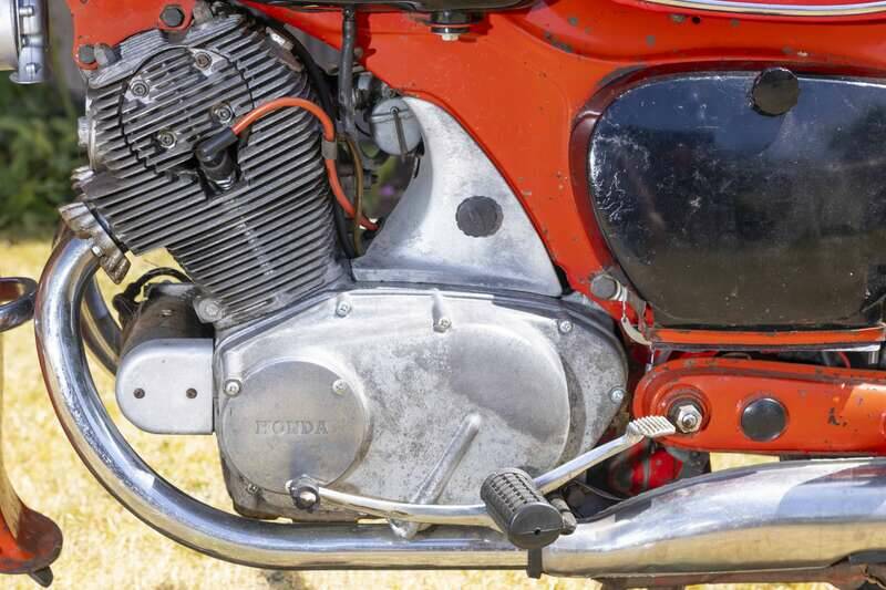 Bild 31/31 von Honda C 72 (1964)