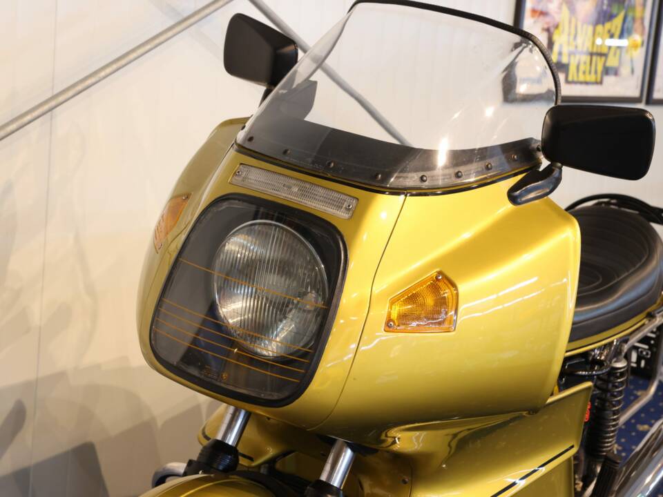 Image 18/28 of BMW R 100 RS (1978)