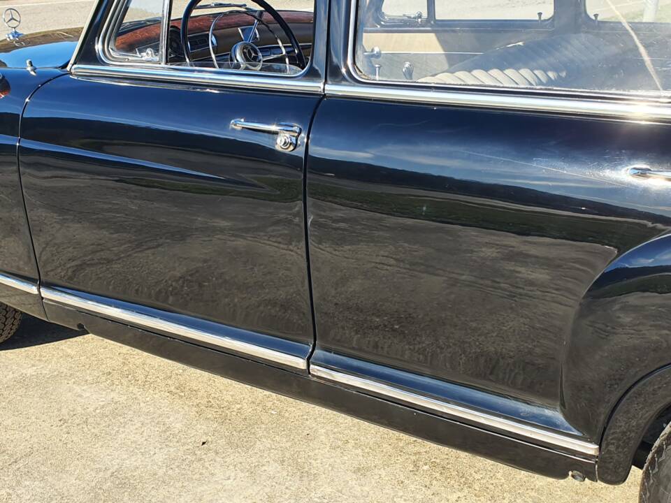 Image 17/30 de Mercedes-Benz 190 (1957)