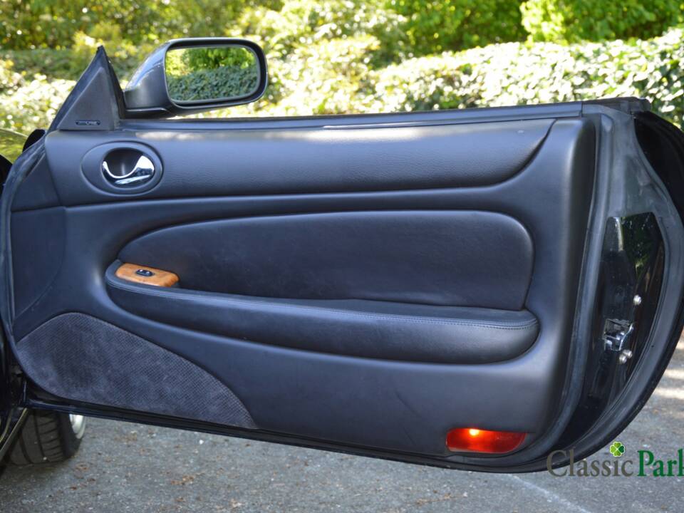Afbeelding 31/50 van Jaguar XKR (2000)