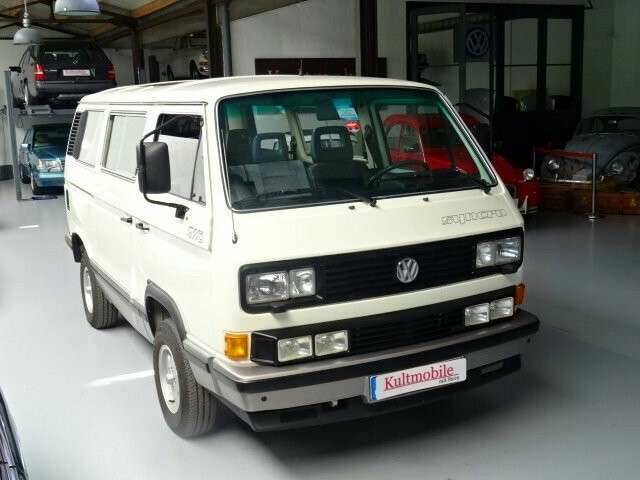 Image 3/32 of Volkswagen T3 Caravelle 2.1 Syncro (1991)