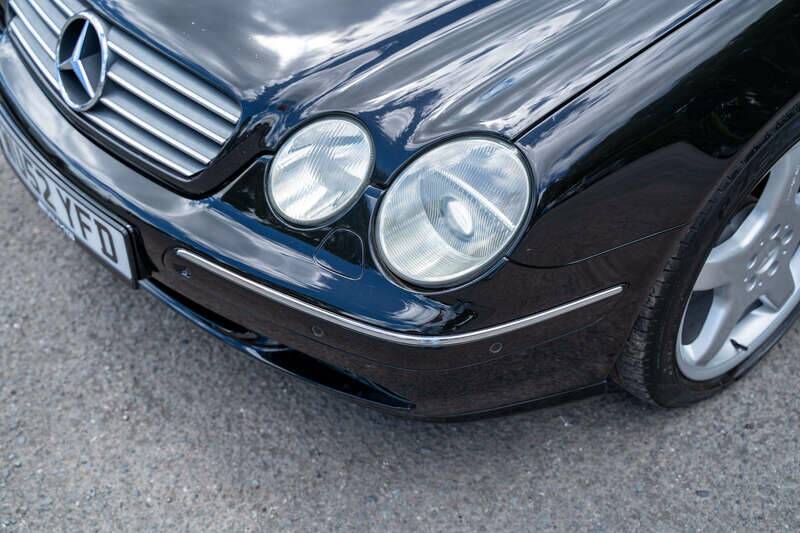 Bild 16/37 von Mercedes-Benz CL 55 AMG (2002)
