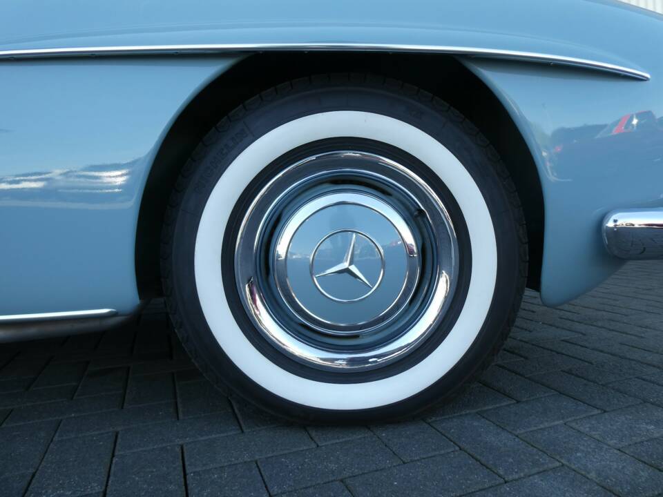Image 25/29 de Mercedes-Benz 190 SL (1962)