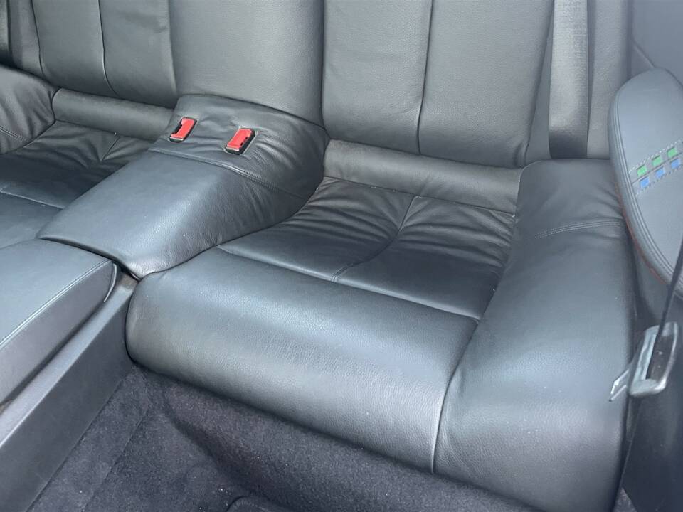 Image 25/55 of ALPINA B6 Coupé (2006)