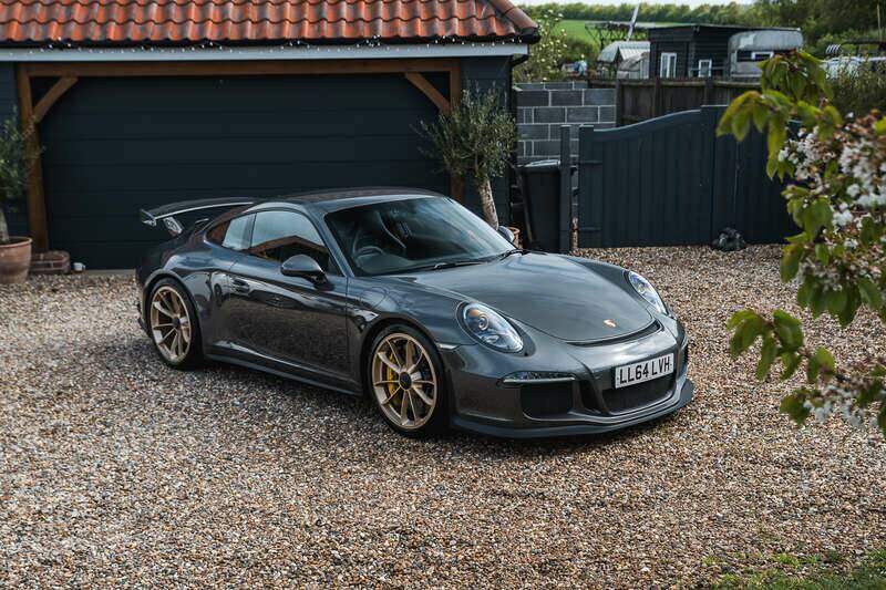 Bild 35/50 von Porsche 911 GT3 (2014)