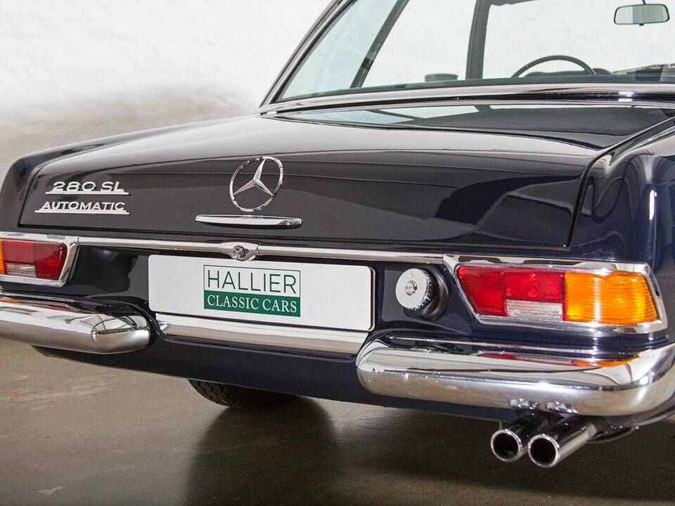 Image 12/20 of Mercedes-Benz 280 SL (1969)