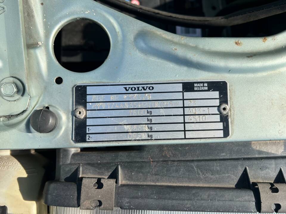 Image 19/41 of Volvo 740 (1987)