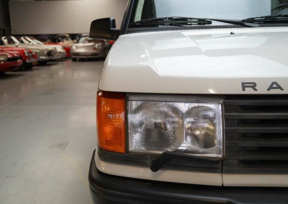 Immagine 23/50 di Land Rover Range Rover 4.0 SE (1997)