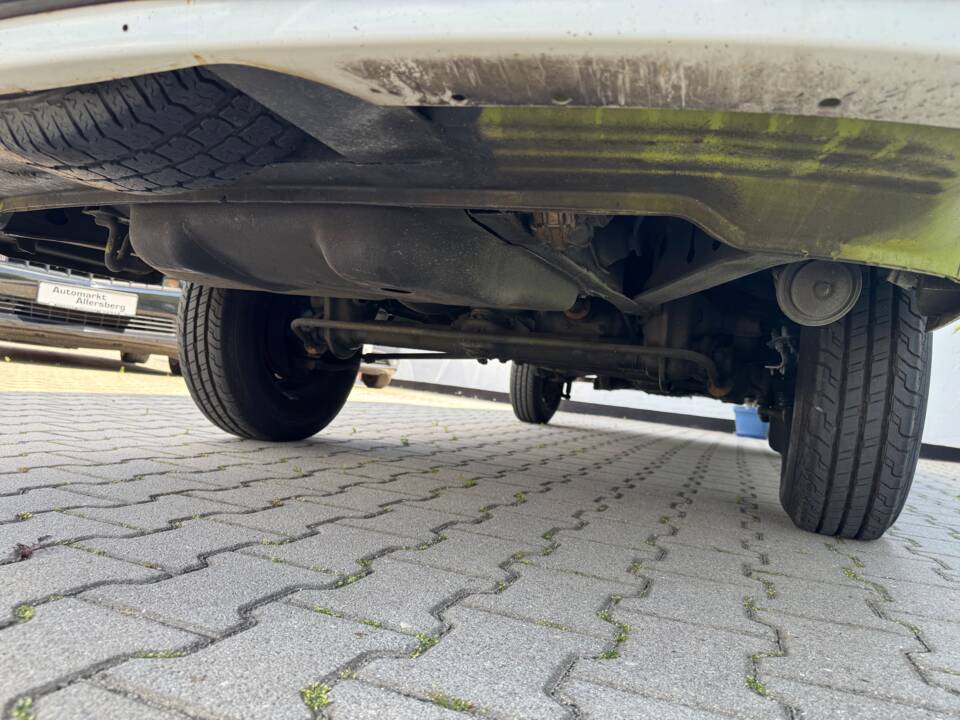 Image 14/100 of Volkswagen T2b Westfalia (1979)