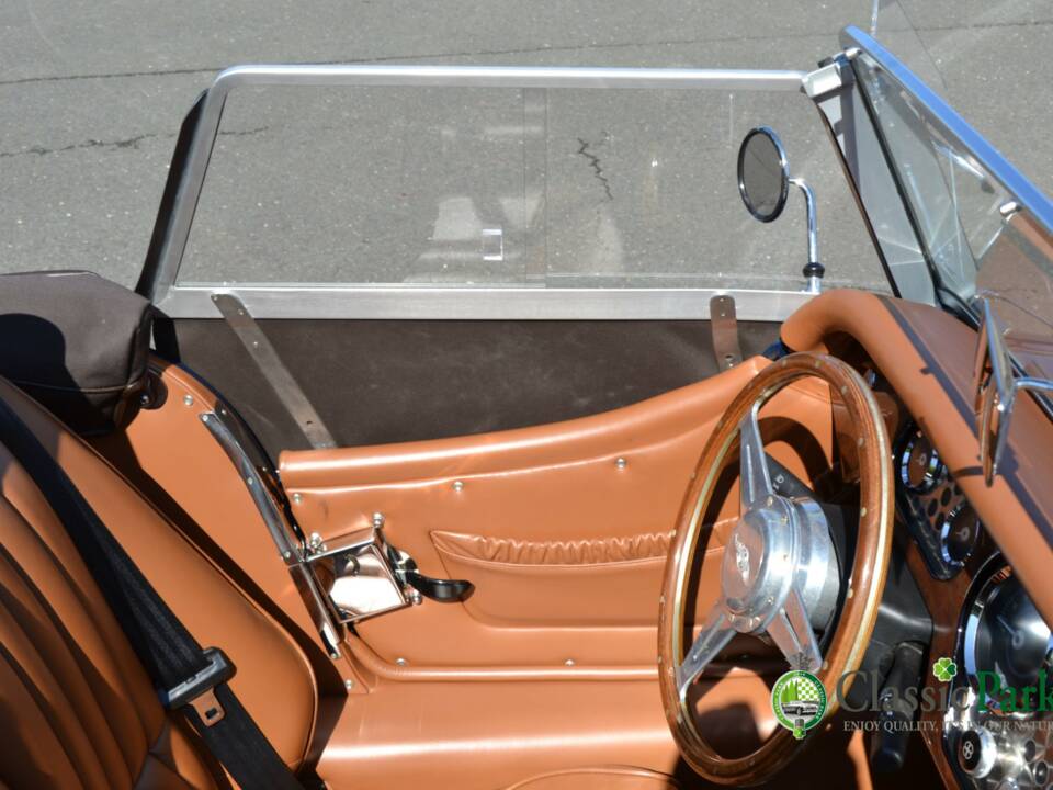 Bild 25/50 von Morgan Plus 4 Zweisitzer (2014)