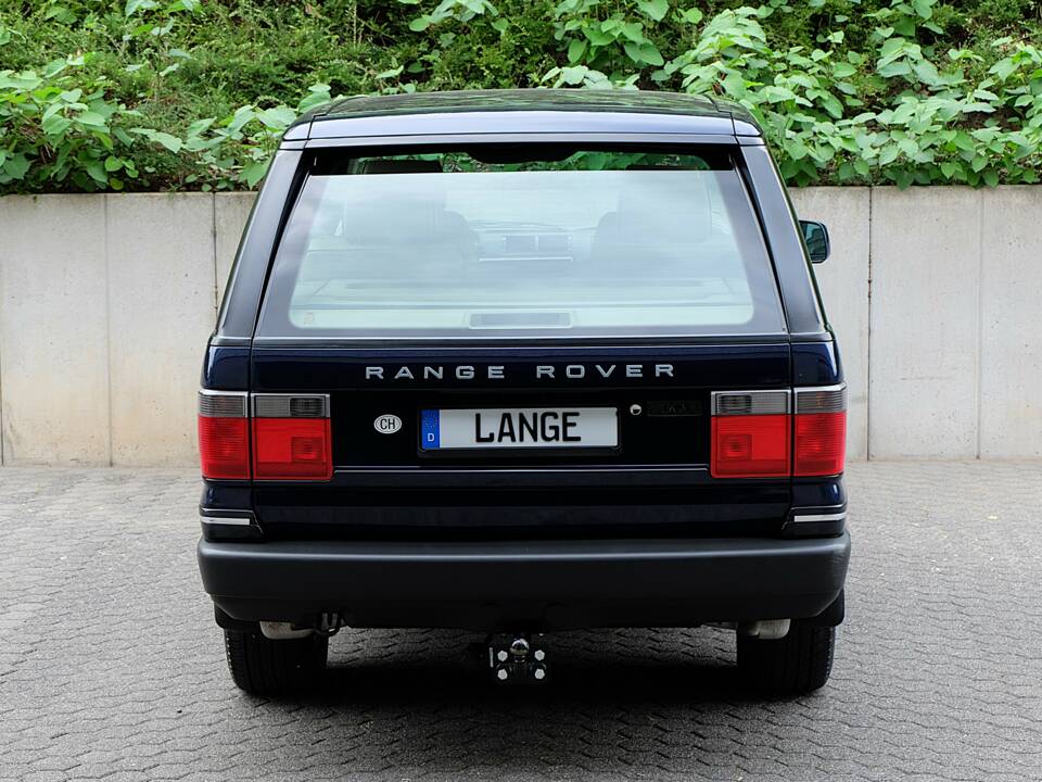 Afbeelding 8/95 van Land Rover Range Rover 4.6 Vogue (2002)