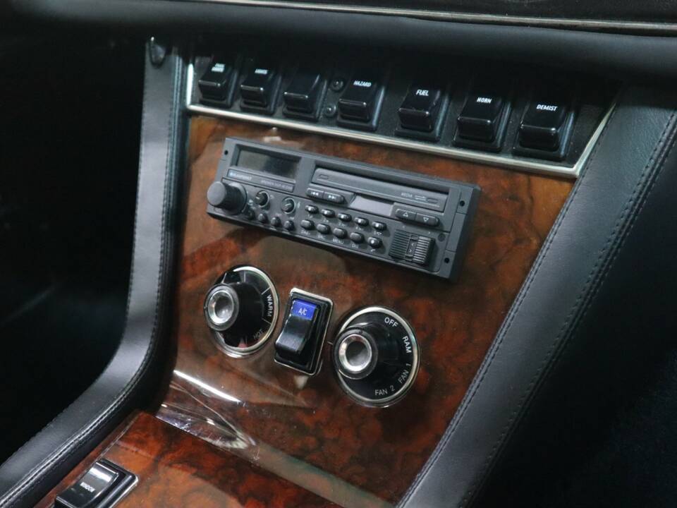 Bild 15/99 von Jensen Interceptor MK III (1973)