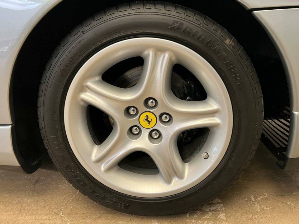 Image 16/18 of Ferrari 456M GT (1999)