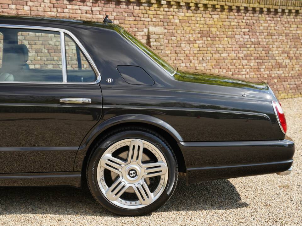 Image 12/50 of Bentley Arnage T (2007)