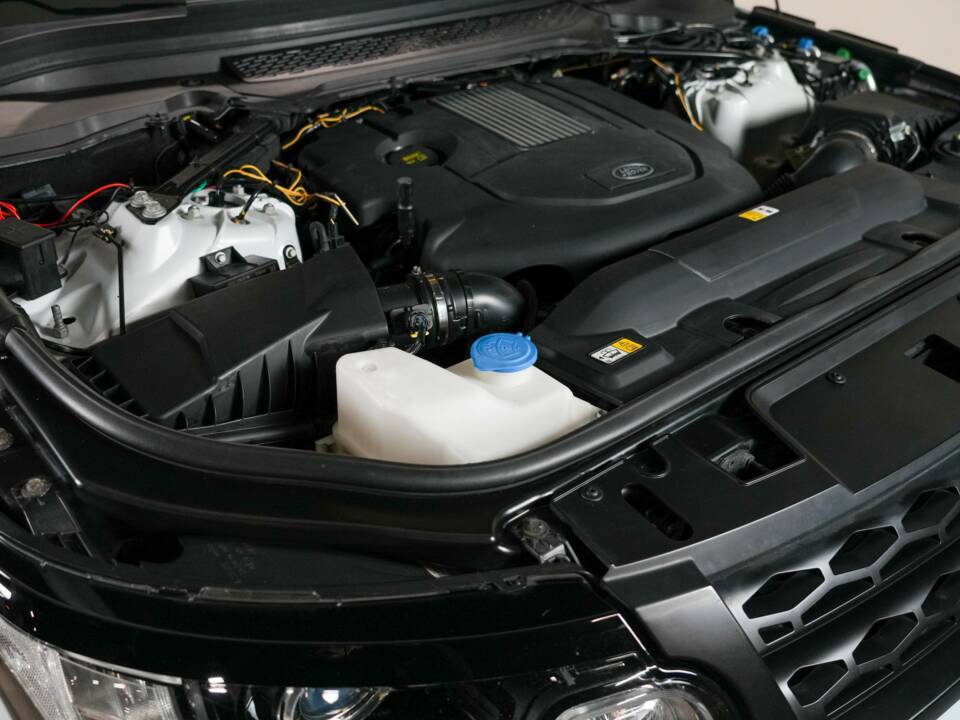 Image 37/50 of Land Rover Range Rover Sport SDV6 (2016)