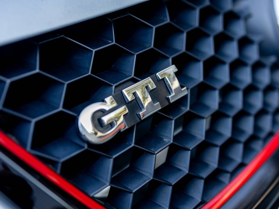 Bild 30/50 von Volkswagen Golf V GTI (2006)