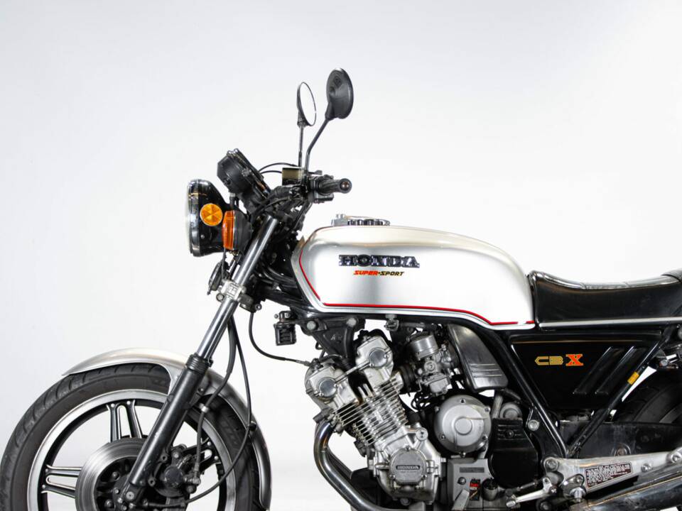 Image 26/50 of Honda DUMMY (1980)