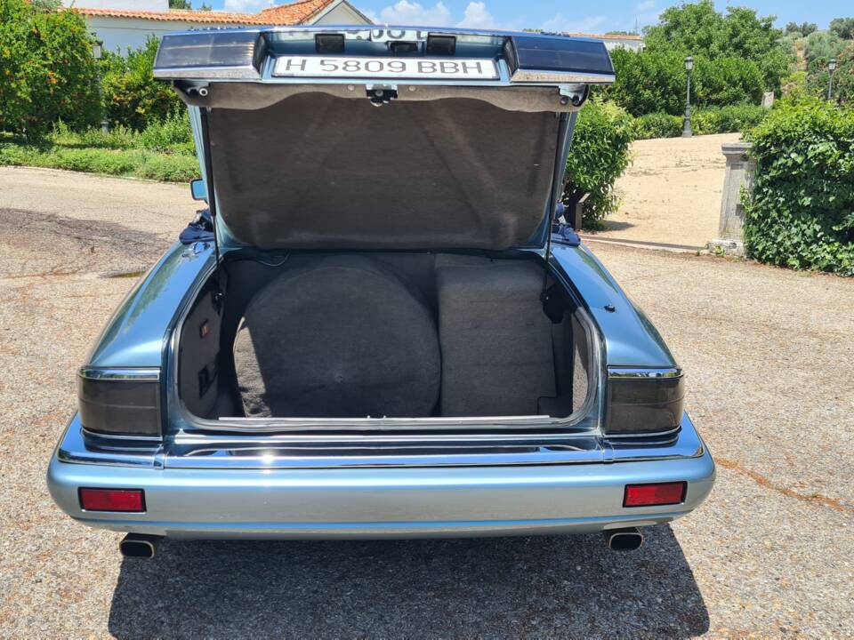 Afbeelding 27/112 van Jaguar XJS 4.0 (1994)