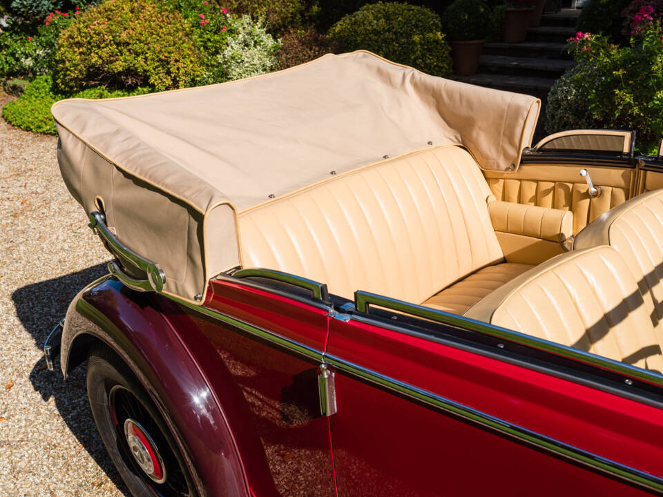 Image 48/66 of Mercedes-Benz 290 Cabriolet B (1935)