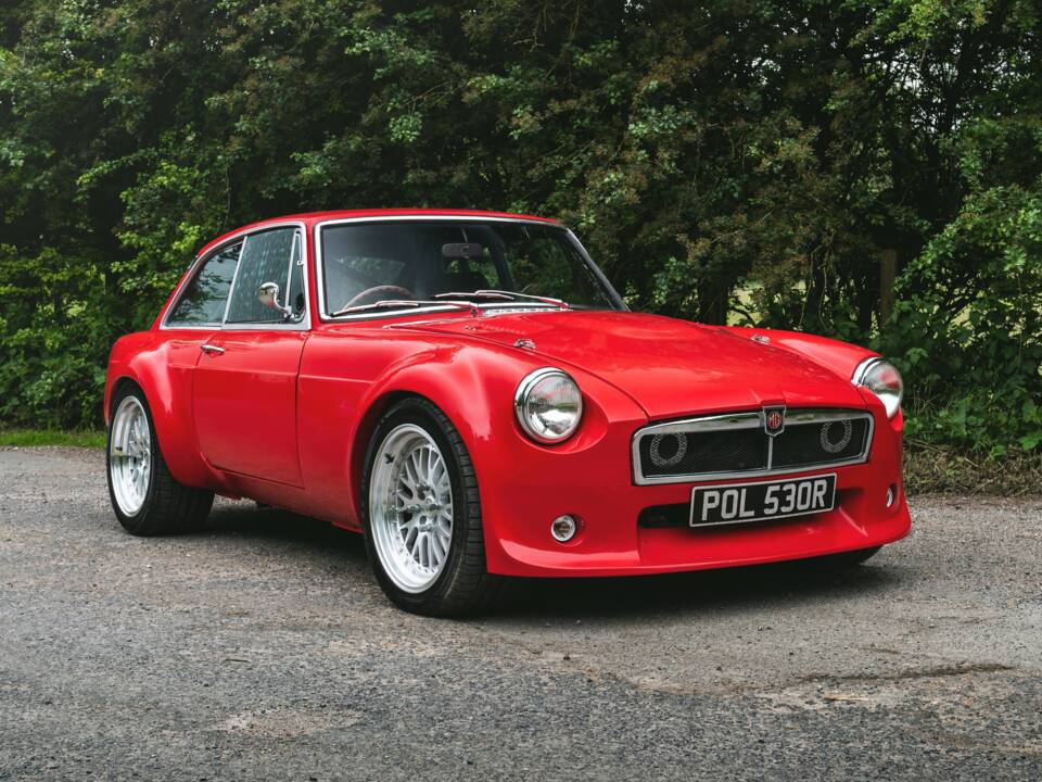 Image 1/50 of MG MGB GT V8 (1977)