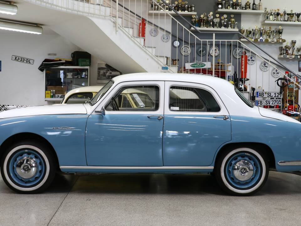 Image 8/27 of Alfa Romeo 1900 TI Super Berlina (1955)